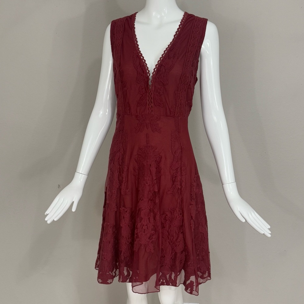Shyanne Red Maxi Dress Western Sleeveless Bohemian Embroidered Lace Dress XXL